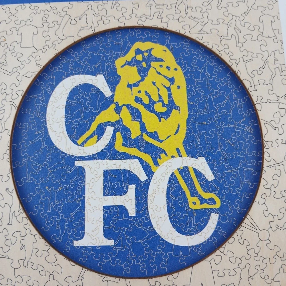 2023 Chelsea FC Retro Crest Wooden Puzzle + Stamford‎ Bridge Puzzle Set Complete